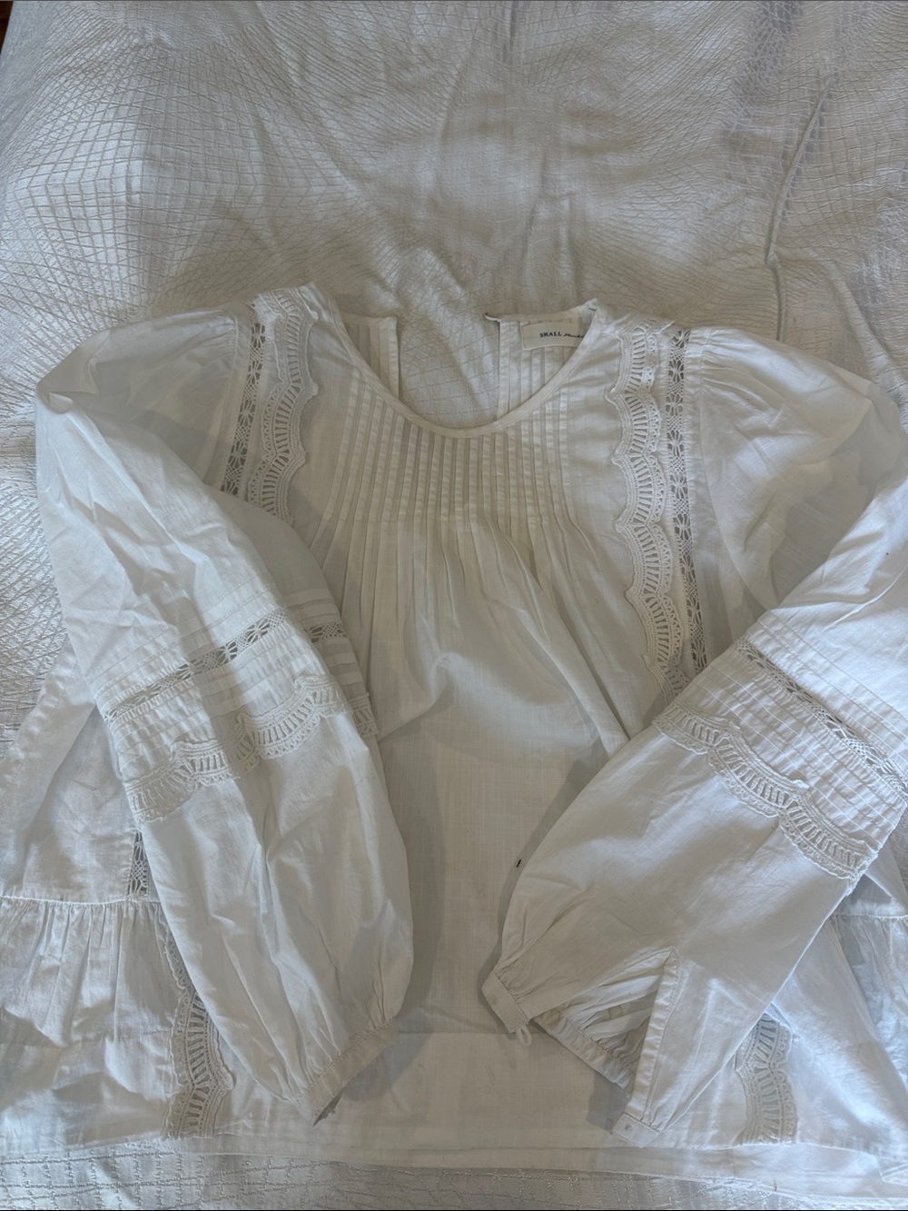 Skall Studio Boho White Lace-Trim Tunic Blouse